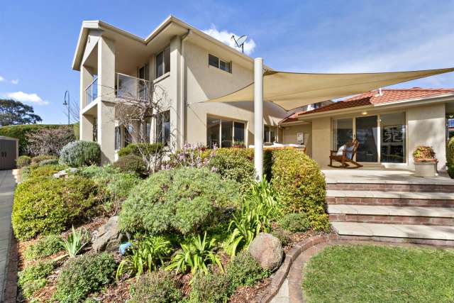 House For Sale in District of Gungahlin, Australian Capital Territory