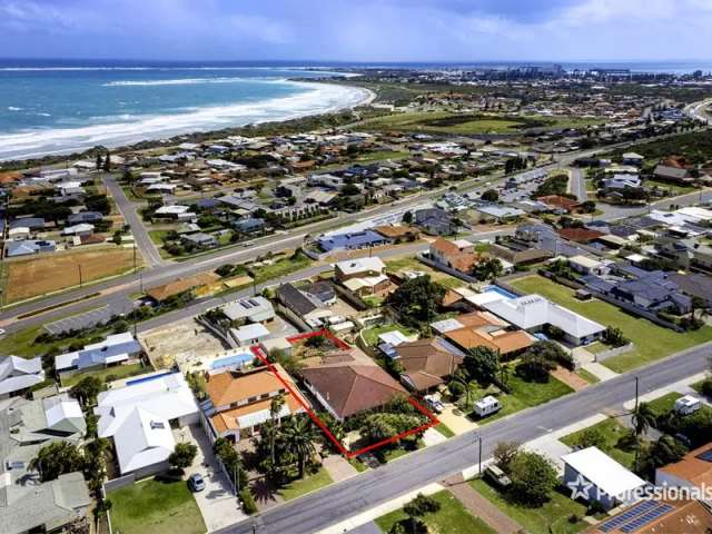 House For Sale in Geraldton, Western Australia