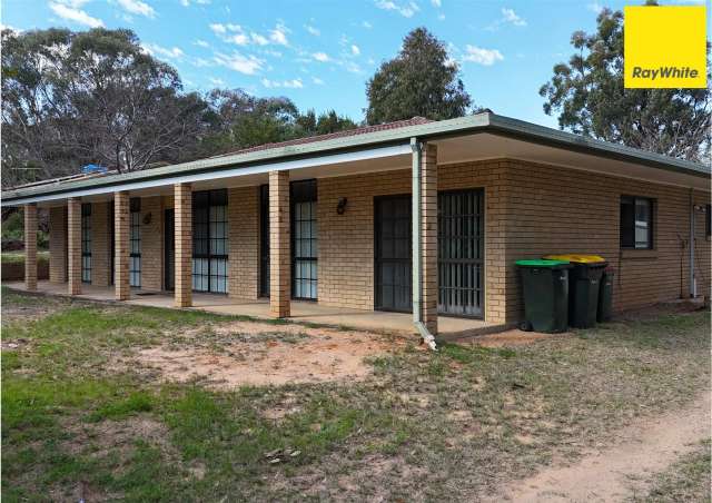 "Comfortable Brick Home in Warialda"