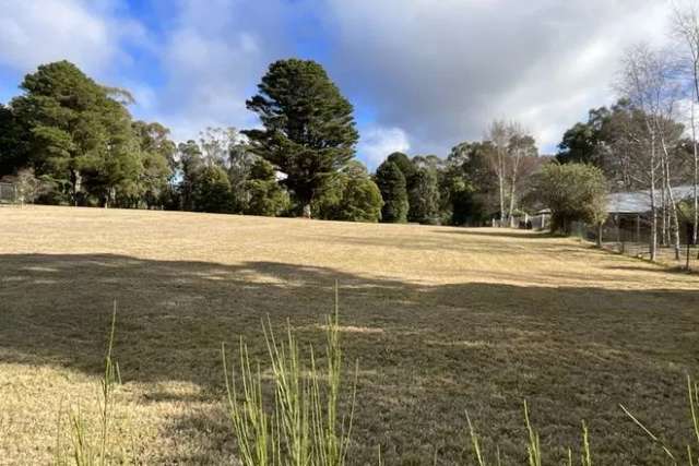 Land For Sale in Trentham, Victoria