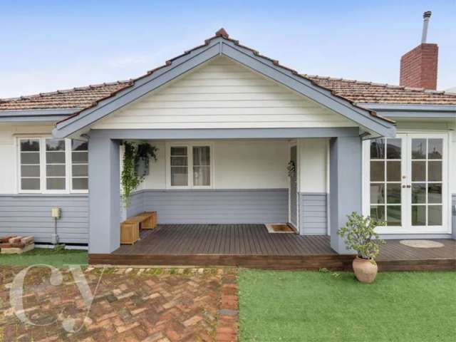 House For Sale in City of Melville, Western Australia