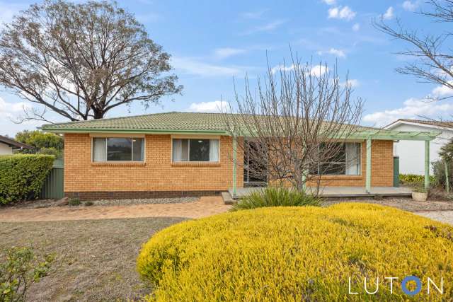 House For Rent in District of Weston Creek, Australian Capital Territory