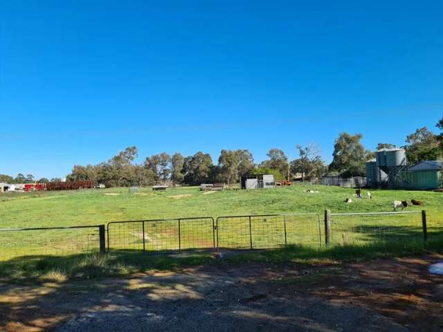 House For Sale in Bullsbrook, Western Australia