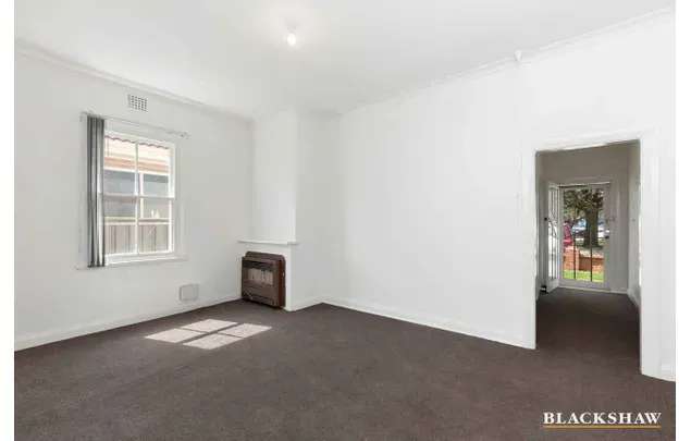 Rent 3 bedroom house in Queanbeyan