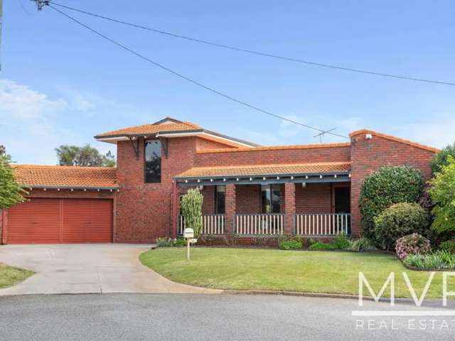 House For Sale in City of Melville, Western Australia