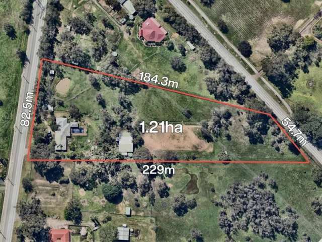 Land For Sale in City of Gosnells, Western Australia