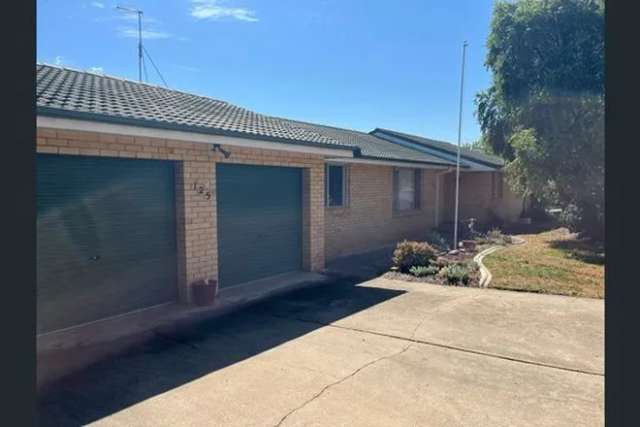 House For Rent in Tamworth, New South Wales