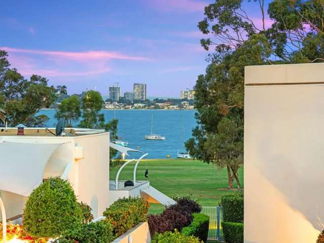 Apartment For Sale in Perth, Western Australia