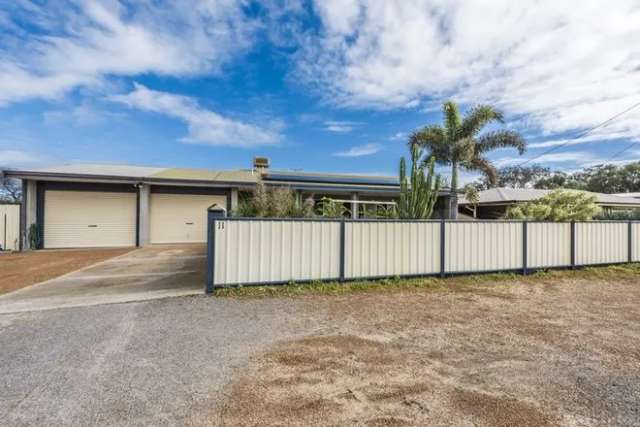 House For Sale in Geraldton, Western Australia