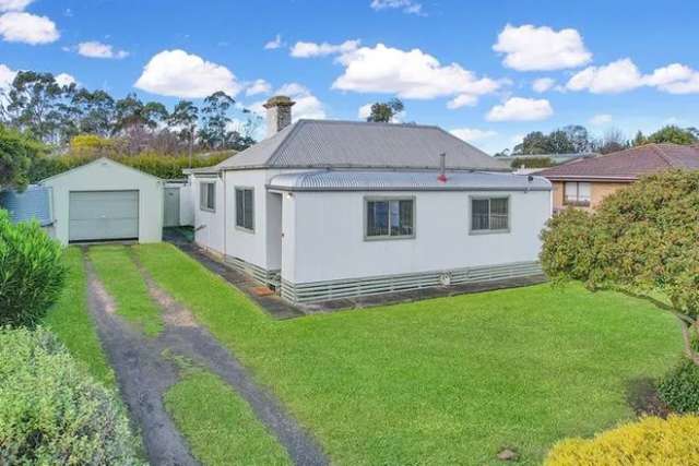 House For Sale in Warrnambool, Victoria