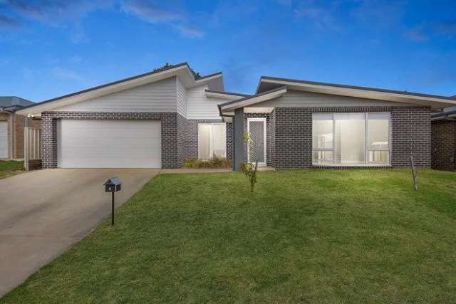 House For Rent in Orange, New South Wales