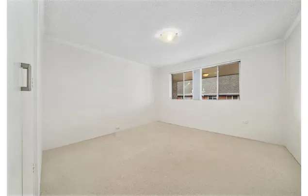 Rent 2 bedroom house in Sydney