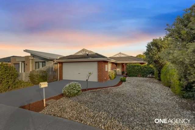 House For Sale in Melbourne, Victoria