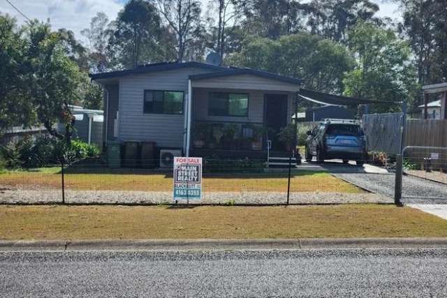 House For Sale in Blackbutt, Queensland