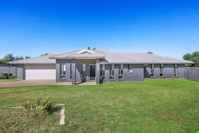 House For Rent in Tamworth, New South Wales