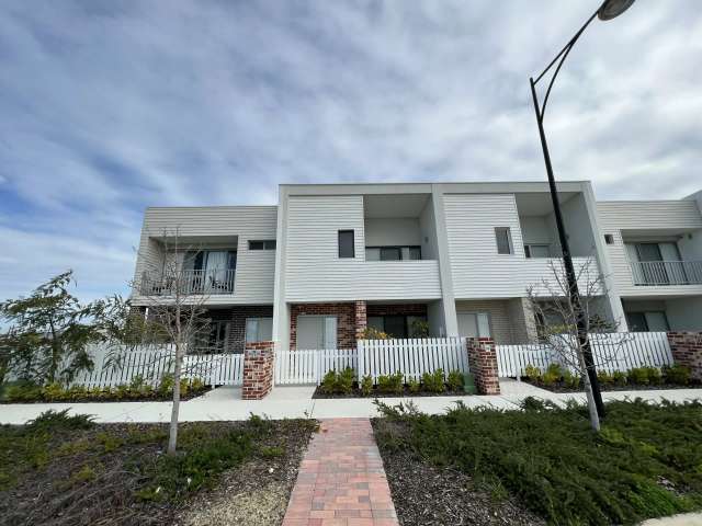 House For Rent in City of Cockburn, Western Australia