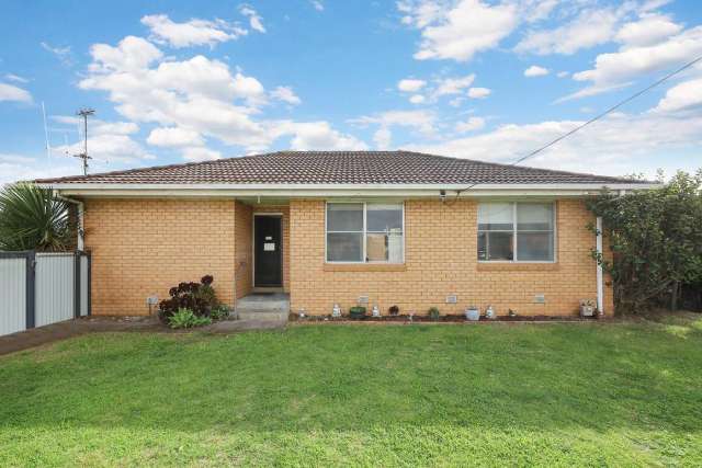 House For Sale in Warrnambool, Victoria