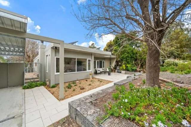 House For Sale in Canberra, Australian Capital Territory