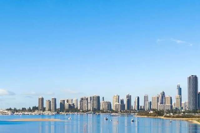 Apartment For Sale in Gold Coast City, Queensland