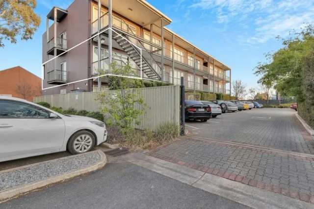 Apartment For Rent in Adelaide, South Australia