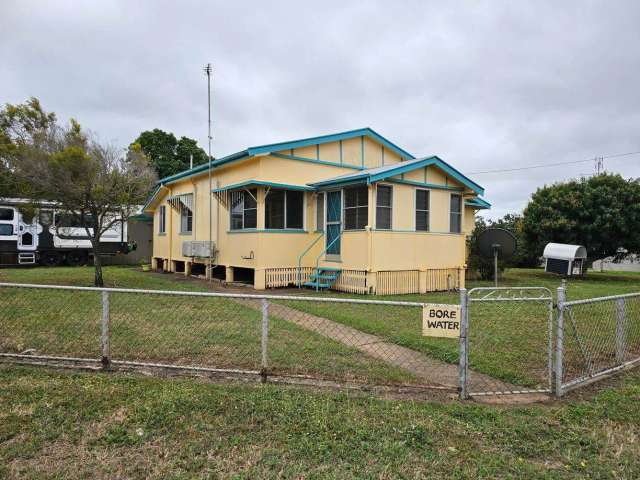 House For Sale in Ayr, Queensland