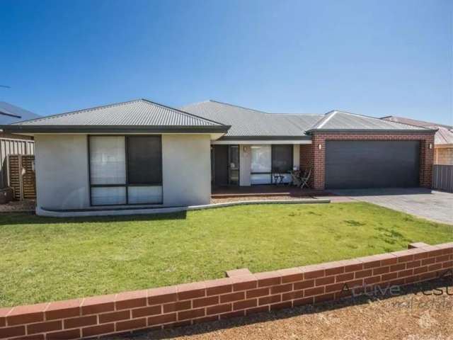 House For Sale in Geraldton, Western Australia