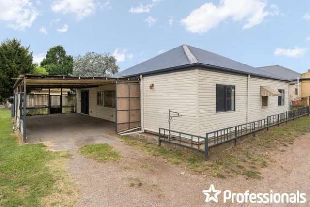 House For Sale in Bathurst, New South Wales