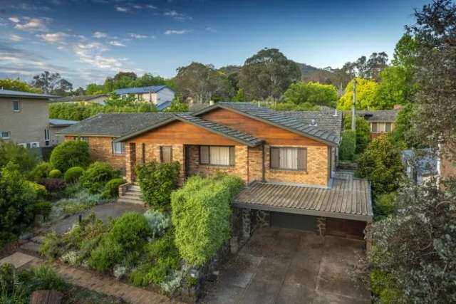 House For Sale in Canberra, Australian Capital Territory