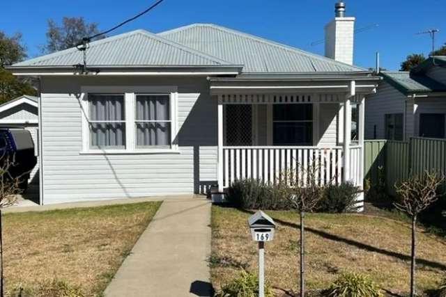 House For Rent in Tamworth, New South Wales