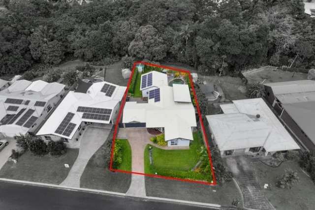 House For Sale in Cairns, Queensland