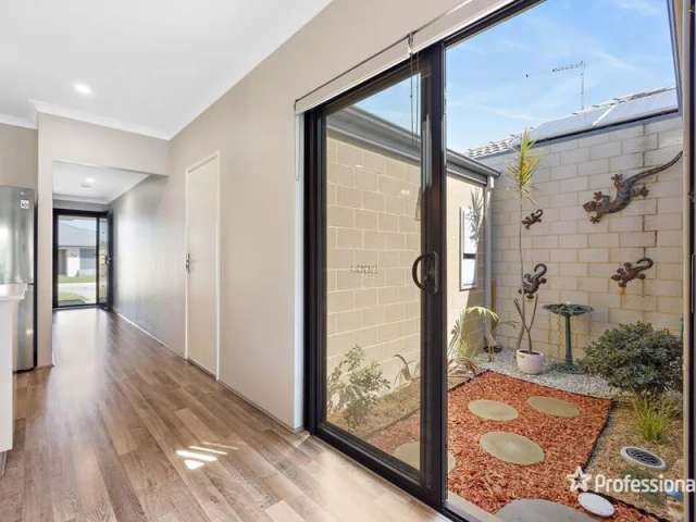 House For Sale in City of Swan, Western Australia