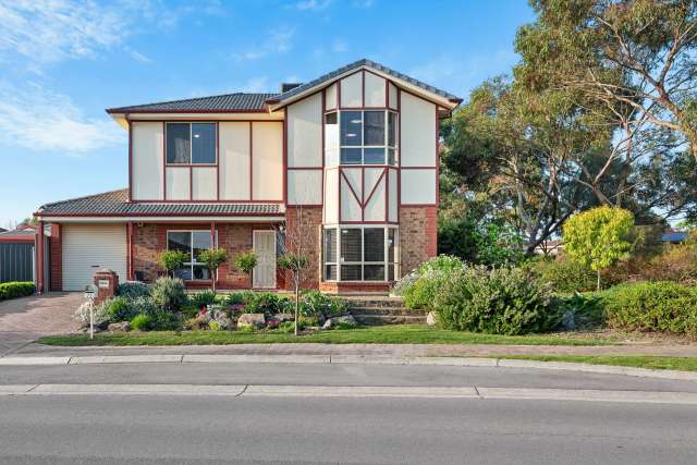 Tudor Style Family Home in the Heart of Woodcroft