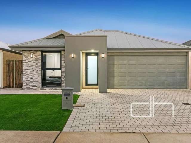 House For Sale in City of Swan, Western Australia