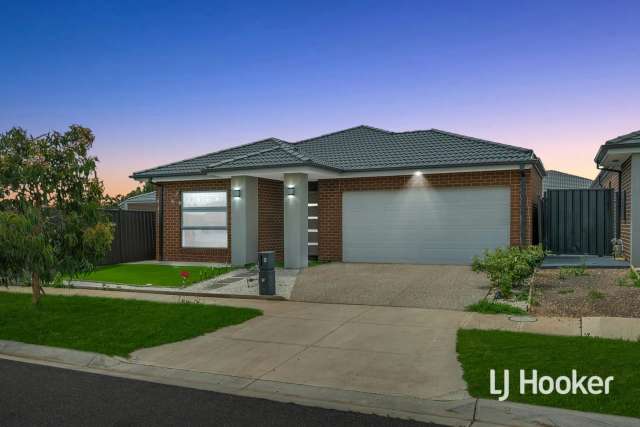 House For Sale in Melbourne, Victoria