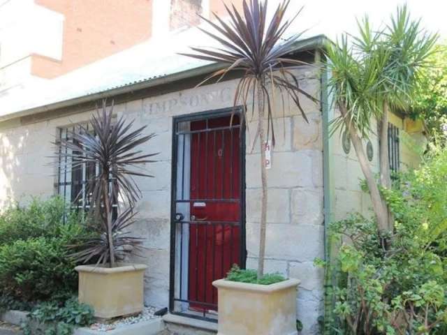 Historical Heritage Listed 1830'S Sandstone Cottage