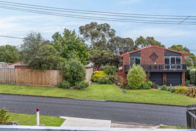 House For Sale in City of Greater Geelong, Victoria