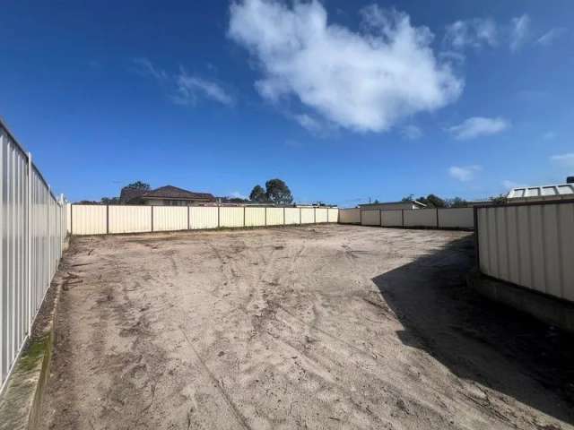 A Whopping 529m2 of Land in South Bunbury!