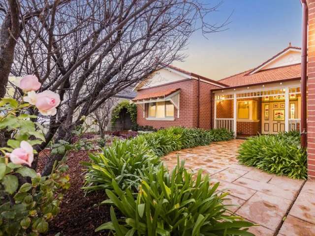 House For Sale in Shire Of Mundaring, Western Australia