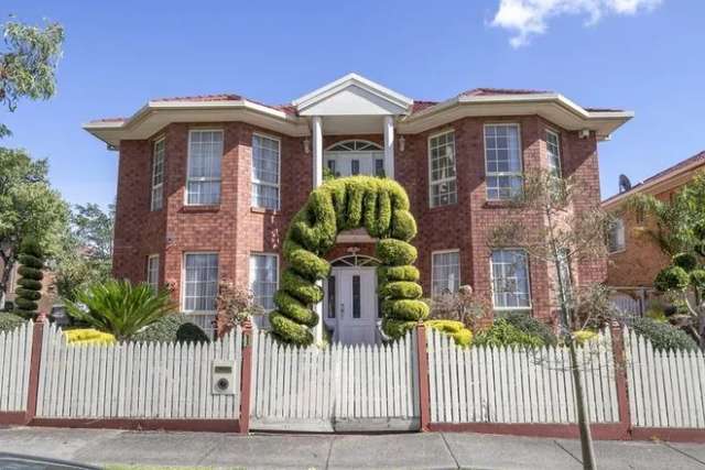 House For Sale in Melbourne, Victoria