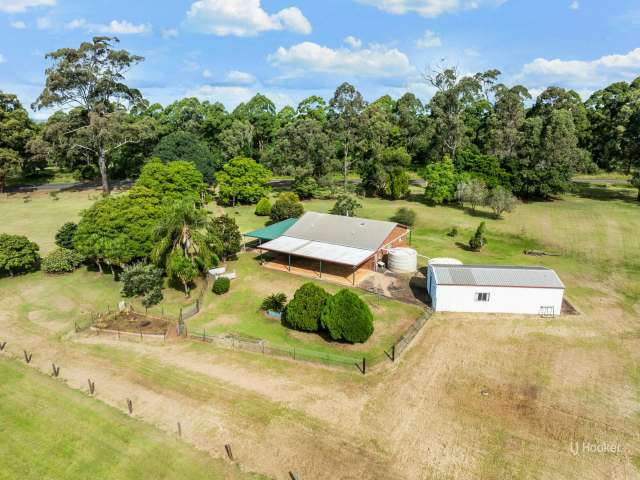 House For Sale in Blackbutt, Queensland