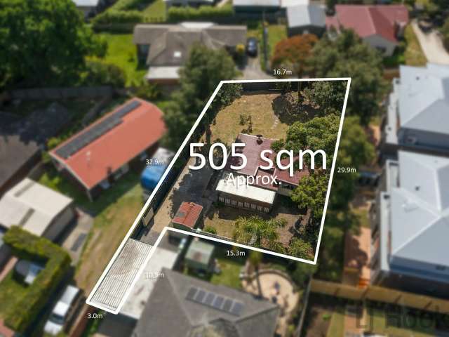 House For Sale in Melbourne, Victoria