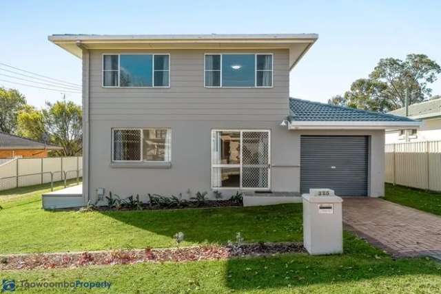 House For Rent in Toowoomba, Queensland