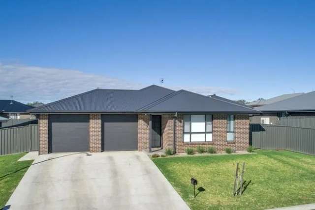 House For Sale in Tamworth, New South Wales