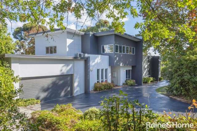 House For Sale in Gisborne, Victoria