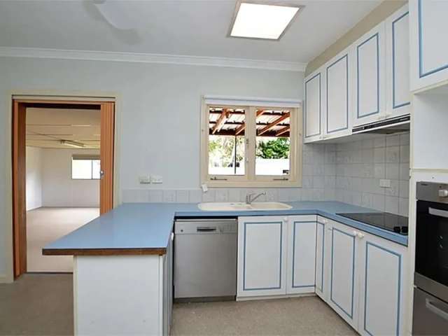 House For Sale in City of Gosnells, Western Australia