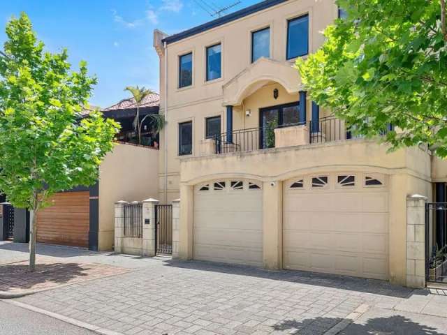 House For Sale in Perth, Western Australia