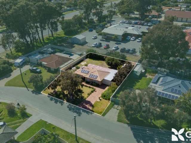 House For Sale in Mandurah, Western Australia