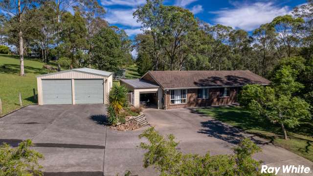 Coastal Acreage Oasis!