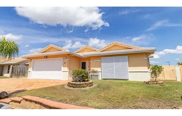 Rent 4 bedroom house in Townsville