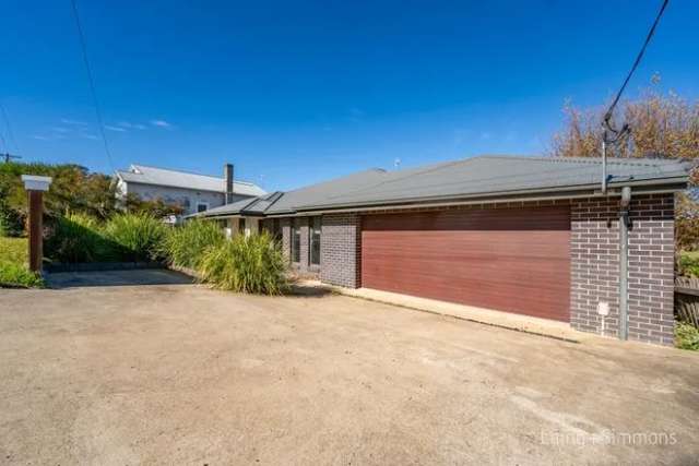 House For Sale in Armidale, New South Wales